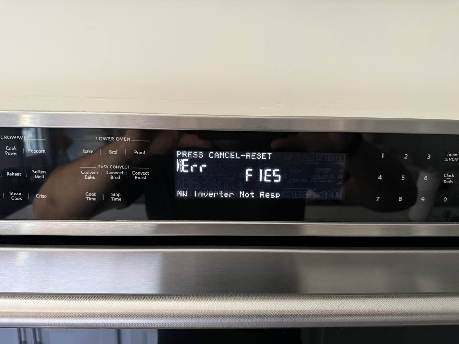 Error code on a wall oven display