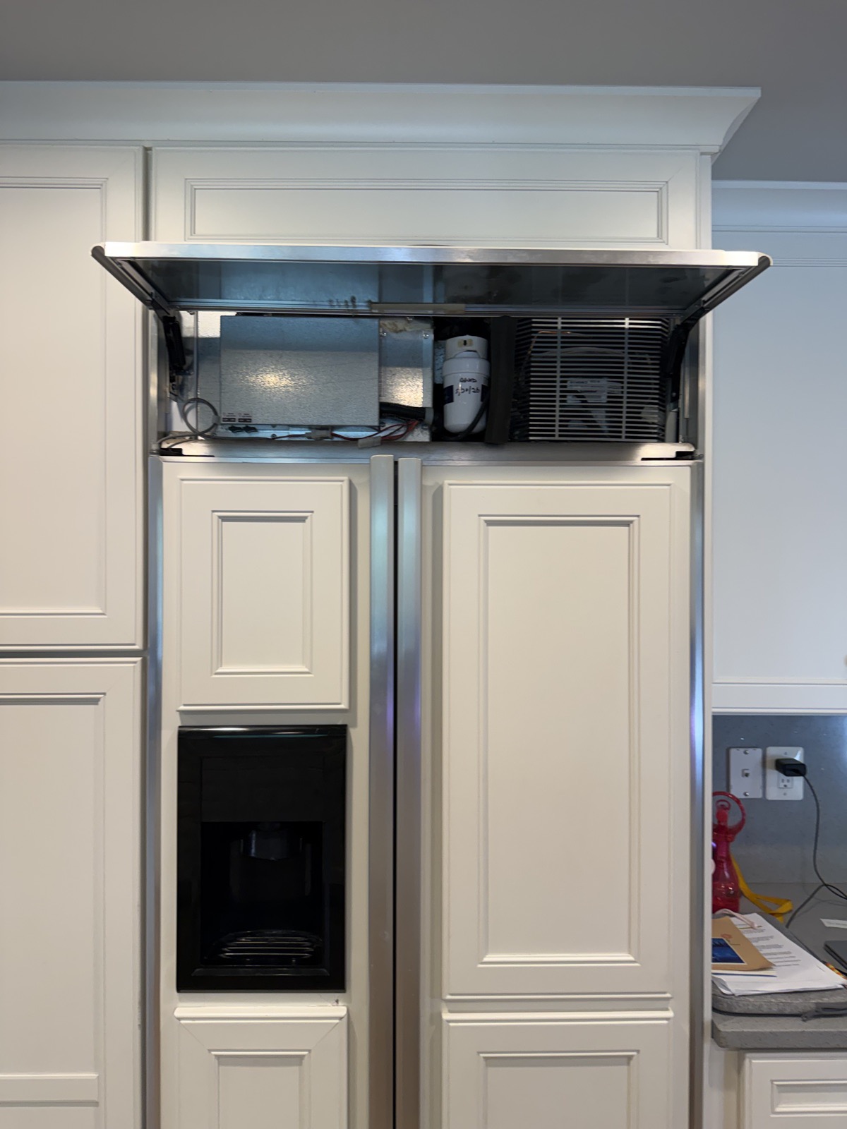 Built-in refrigerator, top unit open